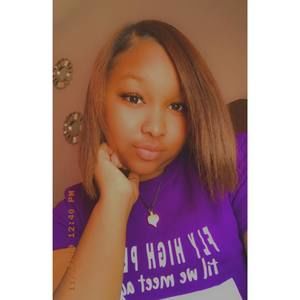 Meet your Posher, Nasheka
